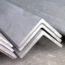 Уголок нержавеющий равнополочный г/к AISI 304 20х20х3 мм EN 10056